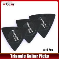 10pcs Multifunction Triangle Guitar Picks Three Thickness in one 0.5mm 0.75mm 1.0mm Mediator Guitarra Plectrum Guitar accessory