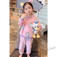 【Ready Stock】 ☑❄✠ C22 [ML] Ready Stock 90-150CM New Style Winter Childrens Pajamas Baby Flannel Fleece Lining Mens Womens Home Clothes Coral Thickened Double