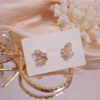 925 Silver Post Retro Hollow Three-dimensional Butterfly Stud Earrings Elegant Elegant Diamond Earrings C338