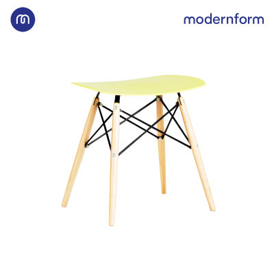 Modernform เก้าอี้อเนกประสงค์ เก้าอี้สัมมนา พลาสติกขาไม้สีเขียว รุ่น PW027