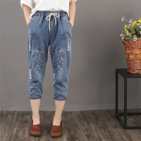 Large  Size M-3XL Women Floral Embroidery Cropped Jeans Elastic Waist Slim 7/10 Pants