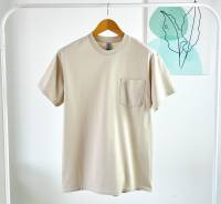 เสื้อยืดมีกระเป๋าหน้า สีน้ำตาลอ่อน Ultra Pocket