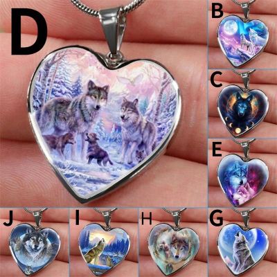 Personality Ladies Fashion Income Wolf Pendant Necklace Heart Shape Crystal Animal Jewelry Anniversary Birthday Party Gift