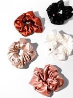 L Size SCRUNCHY- ยางรัดผม ไซส์L ขนาด 5 ซม ยางรัดผมผลิตจากไหมมัลเบอรี่เเท้ ลดรอยจากการมัด ให้ความชึ่มชื่นกับเส้นผม Scrunchy Pure Mulberry Silk