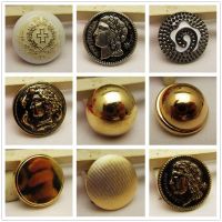 10 pcsgold metal button in Gold colorWorld famous classic brand buttons garment accessories DIY materials I oil button.