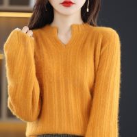 Autumn and Winter 2022 New Womens Sweater 100% Mink Cashmere Knitted V-neck Sweater Pullover Soft Thickened Free Delivery
