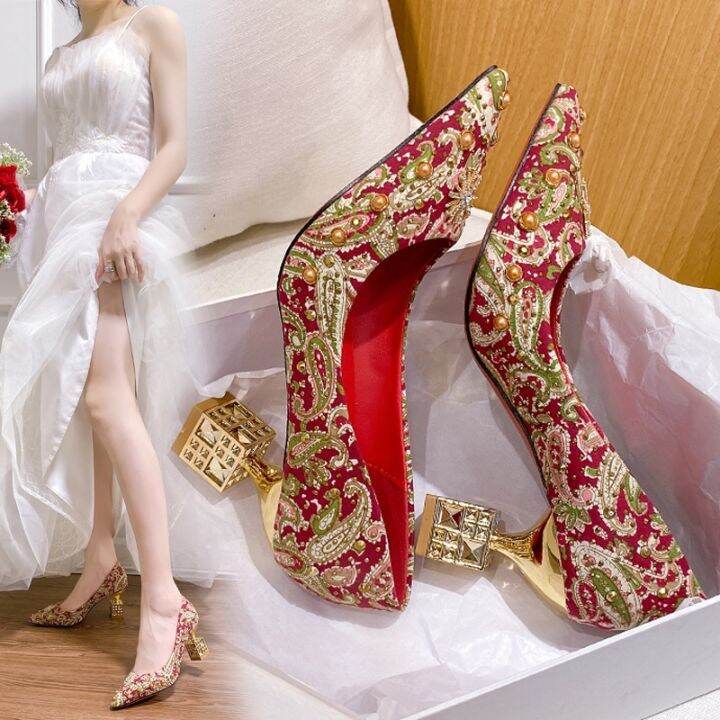 Ladies red block hot sale heel shoes