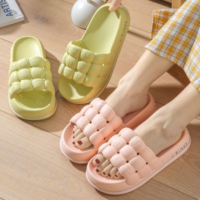 The new 2022 ms EVA cool slippers summer couple household bathroom shower antiskid wholesale fashion slippers male
