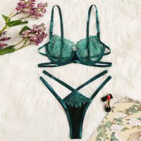 2019 New Thongs V-String Panties, Transparent Bra set Lingerie set Floral Lace Bralette Summer y Sets Ladies Panty Underwear