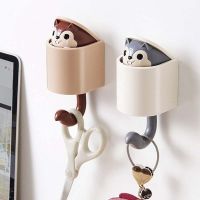 Creative Squirrel Hook Umbrella Key Hangers Adhesive Mountable Wall Hook Coat Hat Cellphone Decor Wall Door Organization