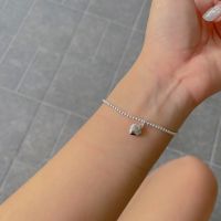 SissyJewelry // ข้อมือเงินแท้ รุ่น เอ็นยืด ประดับหัวใจเงิน