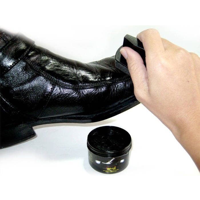 thebeastshop-50ml-kleen-shoes-magic-shine-คลีนชูส์-ครีมบำรุงรักษาหนังรองเท้าหนังแท้-สีดำ-พร้อมฟองน้ำขัดรองเท้า-น้ำยาขัดรองเท้าหนัง