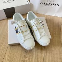 [IN STOCK] Fast Deliveryvt~2023 Love Rivet Small White Shoes for Men and Womens Flat Bottomed Leather Casual Sports Board Shoes with Elevated Inner Height