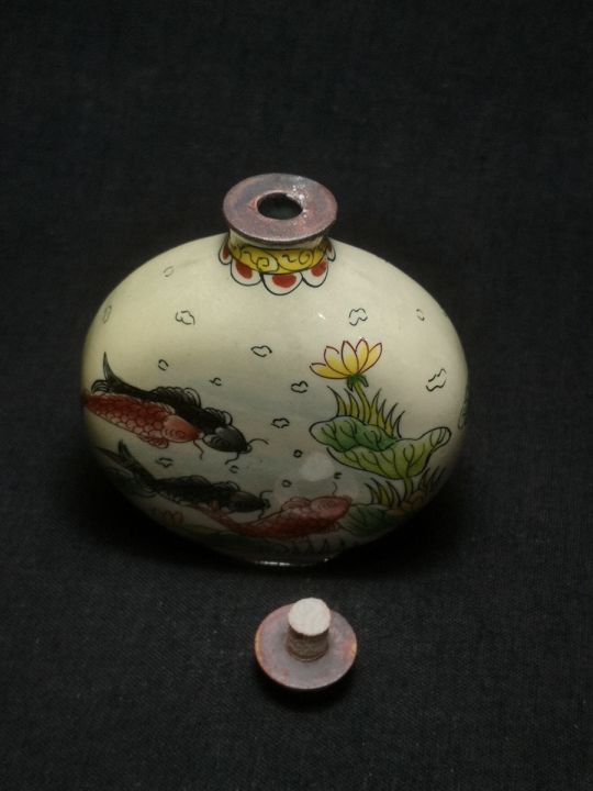 yizhu-cultuer-art-collected-old-china-cloisonne-painting-lovely-fish-lotus-snuff-bottle-decoration