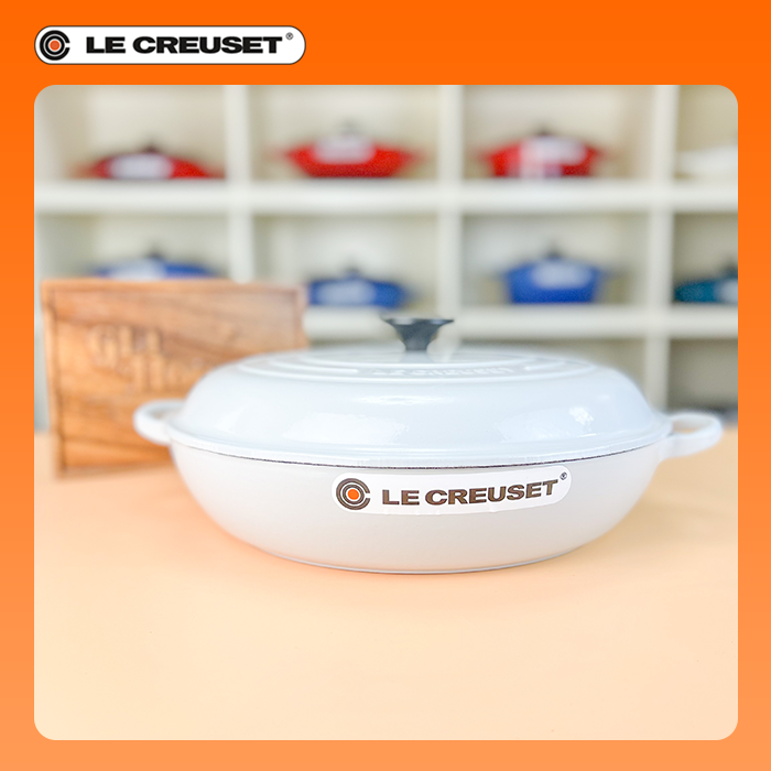 Le Creuset Authentic Enamelled Cast Iron Classic Shallow Caserole