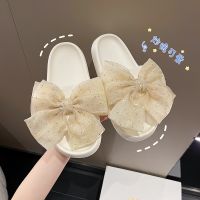 Trill web celebrity trample shit feeling slippers female ins wet summer non-slip soft bottom French home sandals