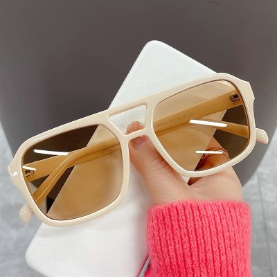 New Fashion Square Sunglasses Women Vintage Frame Female Mirror Sun Glasses Ocean Gradient Retro Designer Outdoor Oculos De Sol