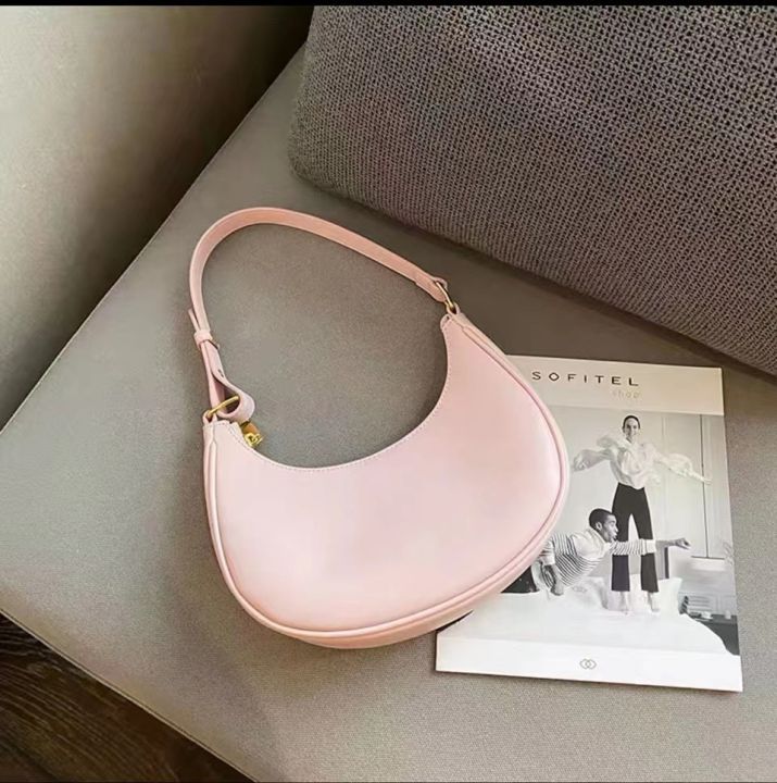 high-sense-of-alar-female-new-niche-half-package-design-handbags-trendy-spring-summer-2022-crescent-bag-handbag