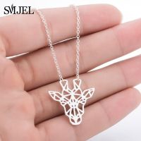 SMJEL Minimalist Geometric Animal Giraffe Necklace Chain Unique Origami Deer Pendant Necklaces Gifts for Daughter Accessories Fashion Chain Necklaces