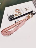 Simple Mobile Phone Lanyard Short Heart-shaped Wrist Rope Anti-lost Universal Cell Phone Lanyard Bracelet Keychain Headset Case