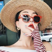 [COD] Kong style retro orange square frame sunglasses womens trendy Korean ins face street shooting concave shape