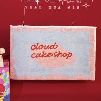 PUM พรมเช็ดเท้า พร้อมส่ง พรม Cloud cake shop แบรนด์ LUNAR PROJECT (ของแท้️) พรมแต่งห้อง สไตล์วินเทจ พรมน่ารัก พรมปูพื้น  พรมแต่งบ้าน