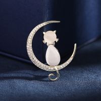 【YF】 2023 Brooch Grade Womens Luxury Small Crowd Pin Coat Ladies Accessories Anniversary