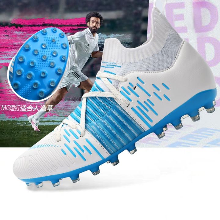 ผ้าระบายฟุตซอลสีน้ำเงินรองเท้าฟุตบอลชายกลางแจ้ง-รองเท้าผ้าใบคุณภาพสูงระบายอากาศได้ดีรองเท้าฟุตบอลขายดี2ตัว