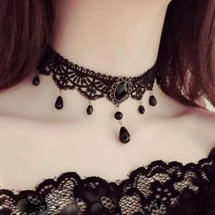 Choker chain store for women