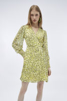 f.fashion เดรสคอวีทรงไขว้ทับลายเสือดาว ผู้หญิง | Leopard Print V-Neck Wrap Dress | 6086