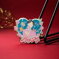 Nine Percent Cai Xukun IKUN KUN Hug Me Metal Badge Brooch Pin Ornament Home Decoration Fans Birthday Gift Fashion Brooches Pins