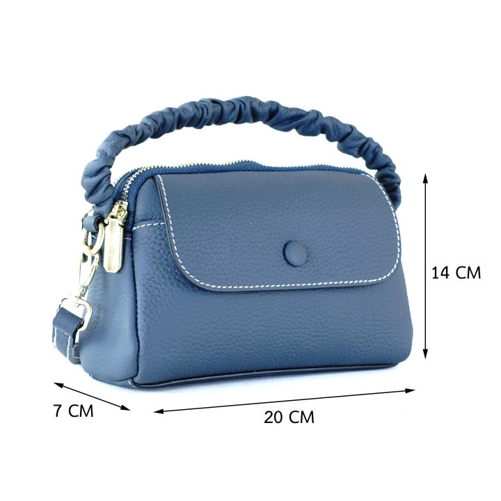กระเป๋าหนังผู้หญิง-กระเป๋าหนังสะพายข้างผู้หญิง-สีน้ำเงิน-รุ่น-b-blu-8841-chloe