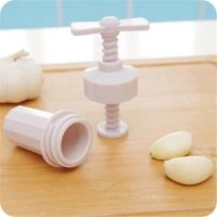 ETXKitchen Cooking Tools Garlic Press Squeezer Screw Press Peeler Garlic Press Slicer Cutter Cooking Tool Kitchen Accessories