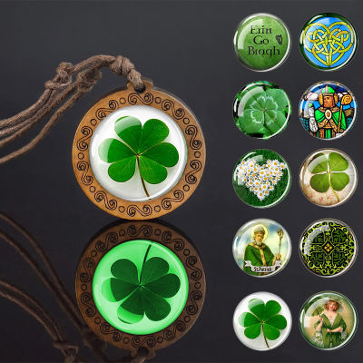 Luminous St. Patrick Day Shamrock Four-Leaf Clover สร้อยคอไม้แก้ว Cabochon Daisy เครื่องประดับ Glow In The Dark