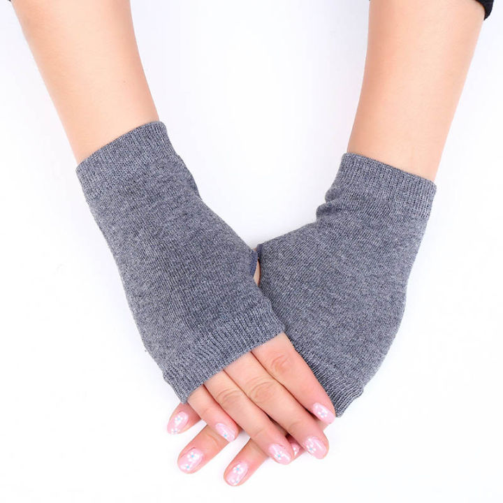 mododo-ถุงมือครึ่งนิ้ว1คู่-ถุงมือเนื้อนุ่มยืดได้สีพื้นใส่ได้ทั้งชายและหญิงของขวัญที่ดีให้ความอบอุ่นไร้นิ้ว