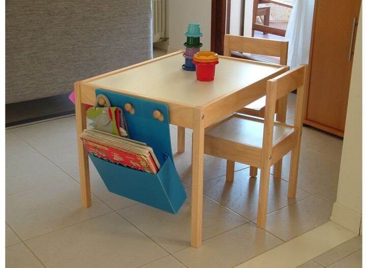 เล็ทท์-เซ็ทโต๊ะเด็กและเก้าอี้-2-ตัว-สีน้ำตาลอ่อน-ไม้สน-l-tt-childrens-table-with-2-chairs-white-pine