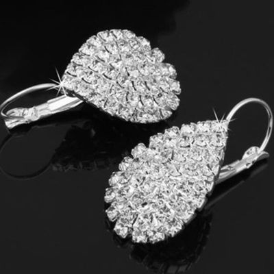 [LK] ashion Elegant Shiny Waterdrop Rhinestone Claw Hook Stud Earrings Jewelry