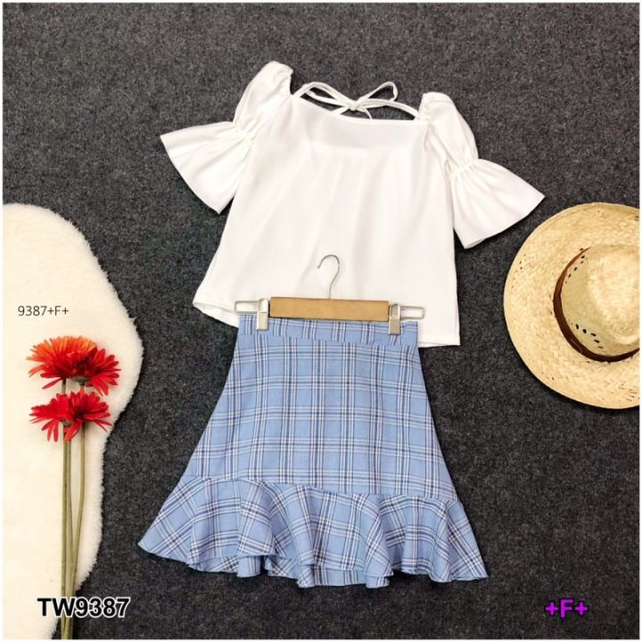 tw9387-set-2-ชิ้น-เสื้อคอเหลี่ยมแขนตุ๊กตาแต่งสายผูกหลัง-มาพร้อมกระโปรงผ้าทอลายสก็อต