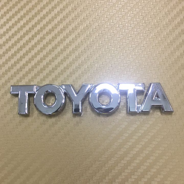 โลโก้* TOYOTA สีชุบโครเมี่ยม ขนาด * 1.3 x 7.5 cm