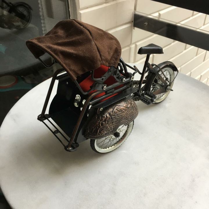 Miniatur Becak Tradisional Jawa Miniatur Becak Logam Tembaga Becak Jogja Becak Jawa 