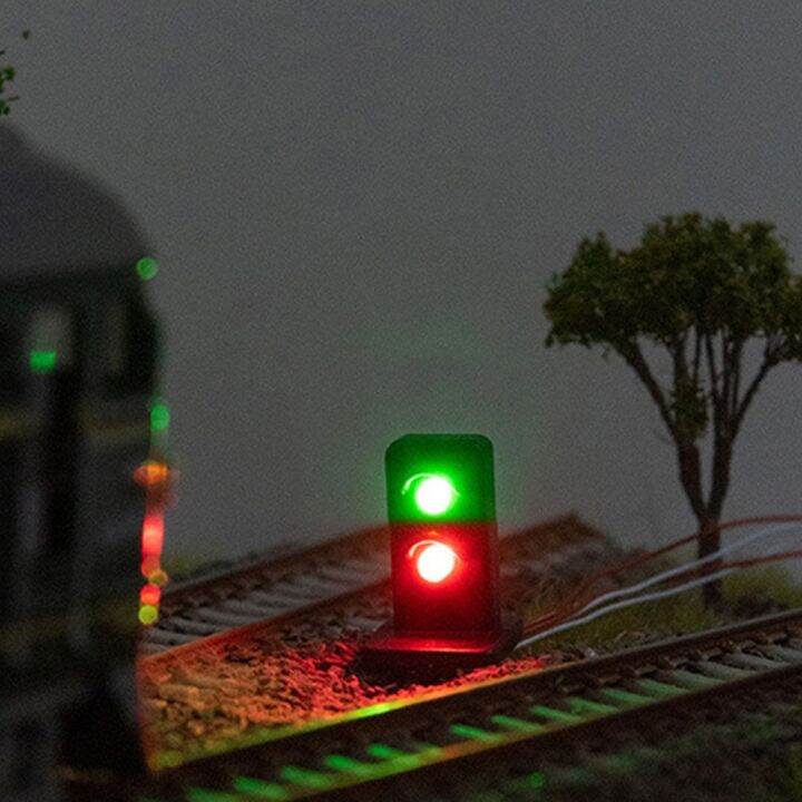 8x-ho-oo-สัญญาณแบบจำลองย่อขนาด2ไฟรถไฟรถไฟ-โคมไฟสัญญาณ-led-สีเขียว-สีแดง