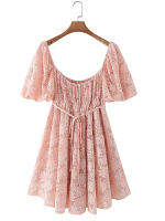 YENKYE ใหม่แฟชั่นผู้หญิงเซ็กซี่ปิดไหล่สีชมพูลูกไม้ชุดแขนสั้นหญิง A-Line Mini Summer Dress