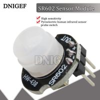 1 ชิ้น SR602 โมดูลเซ็นเซอร์ MINI Motion Sensor Detector SR602 Pyroelectric Infrared PIR ชุดวงเล็บสวิตช์ประสาทสัมผัสสําหรับ Arduino