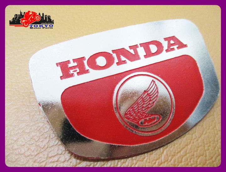 honda-c65y-cm90-cm91-c100-wind-shield-aluminium-plate-red-logo-แผ่นโลโก้บังลม-อลูมิเนียม-สีแดง-สินค้าคุณภาพดี