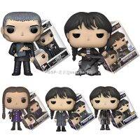 Funko Wednaddams รูปของเล่น Addams ครอบครัวตุ๊กตาโมเดลแอคชั่นสเดย์ของประดับตกแต่งของขวัญวันเกิด ForChildren พร้อม Stockjssdv9ec82