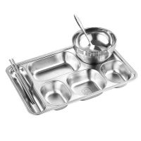 304 stainless steel dinner plate extra large compartment with lid lunch box office worker student cafeteria anti-scalding lunch box fast food plate