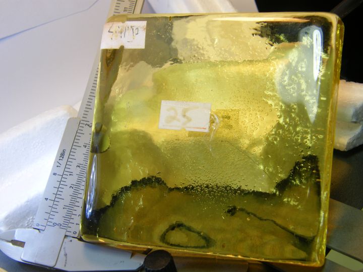 500-gram-canary-yellow-ก้อนกระจกเจียได้ทุกชนิดแกะสลักด้วย-พลอยก้อนสำหรับตัดสำเร็จรูป-เชียร์ได้ทุกชนิดสำหรับ-jewellery