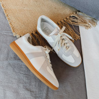 2022 Sneakers Women Cow Suede Leather Lace Up Casual Ladies Flats Shoes Tennis Female White Spring Autumn Womens Sports Shoes