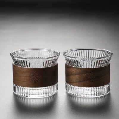 ﹍✥ 170Ml Japanese Style Glass Water Cup with Walnut Cup Sleeve Coffee Milk Tea Cup Simple Striped Beer Mug Drinkware Coffeeware