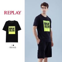 REPLAY เสื้อยืดผู้ชายเสื้อคอคลมแขนสั้น Athleisure เสื้อพิมพ์ลายตัวอักษร